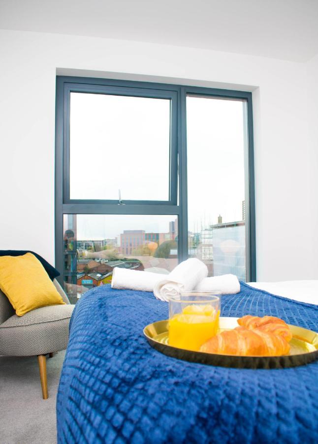 Exoticstay Apartments - Ultra Luxe Top Floor Suite - City Centre Apartment With Cube View - Smart 4K Tv With Ultrafast Wifi & Netflix Бирмингам Екстериор снимка