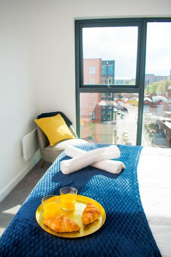 Exoticstay Apartments - Ultra Luxe Top Floor Suite - City Centre Apartment With Cube View - Smart 4K Tv With Ultrafast Wifi & Netflix Бирмингам Екстериор снимка